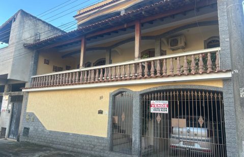 Casa em 02 pavimentos no Bairro de Fátima