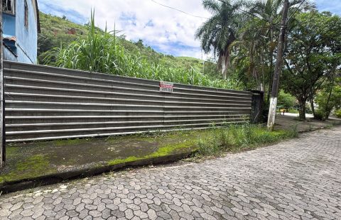 Terreno no bairro São João Batista