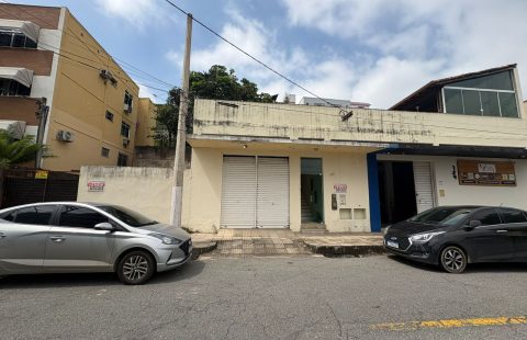Prédio no bairro Jardim Normândia